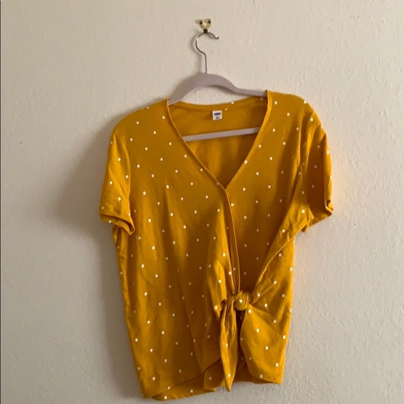 Yellow cute shirt for work! - Picture 1 of 1